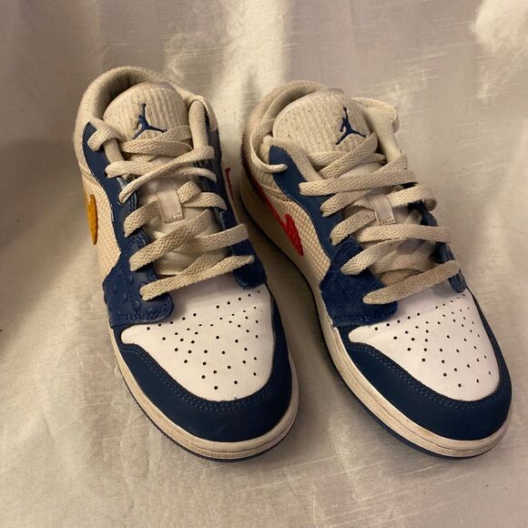 Nike Air Jordan 2022 1 Low SE GS Messy Room Sneakers Size 7 Youth Shoes - Picture 5 of 7